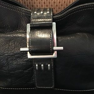 Kenneth Cole black leather purse